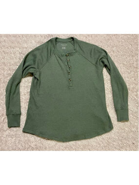 American Eagle Women’s Green Waffle Knit Long Sleeve Shirt, Size XS, EUC